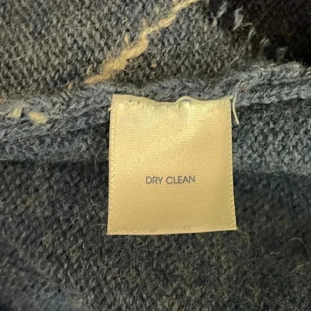 Club Room Mens Small Sweater V-Neck Diamond Argyle Print 100% Lambswool Blue